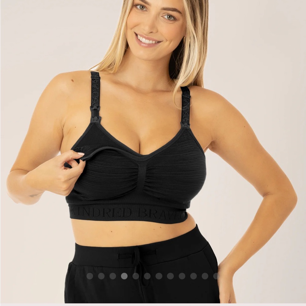 Kindred Bravely Sublime® Hands-Free Pumping & Nursing Bra in Black